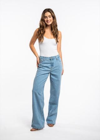 ALIX - Wide leg, mid-rise jeans