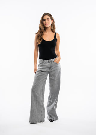 ANYA - Mid-rise wide leg stretch jeans