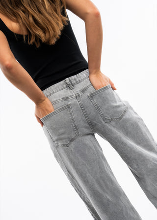 ANYA - Mid-rise wide leg stretch jeans