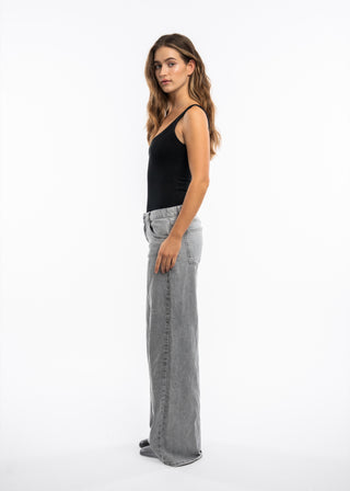 ANYA - Mid-rise wide leg stretch jeans