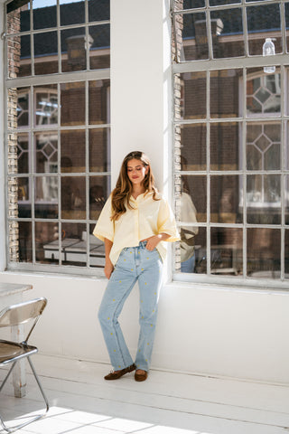 SIXTINE - Jeans with pineapple embroidery