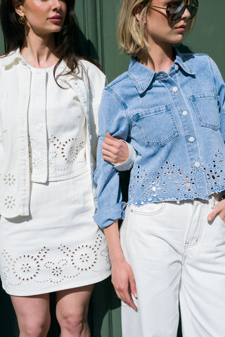 TRESOR - Top gilet broderies fleurs ajourées