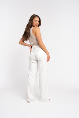 LOLA - White jeans with brown stitching