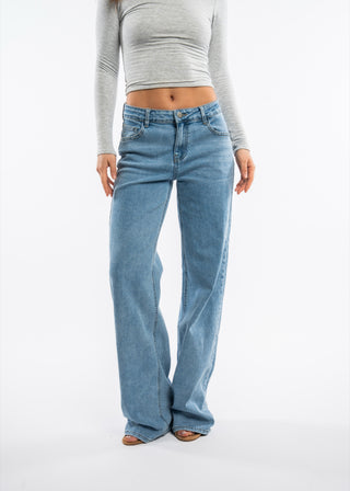 LAURA - Extra long straight-leg jeans with a mid-rise waist