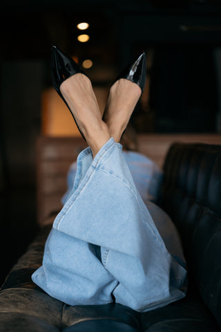 ANYA - Mid-rise wide leg stretch jeans
